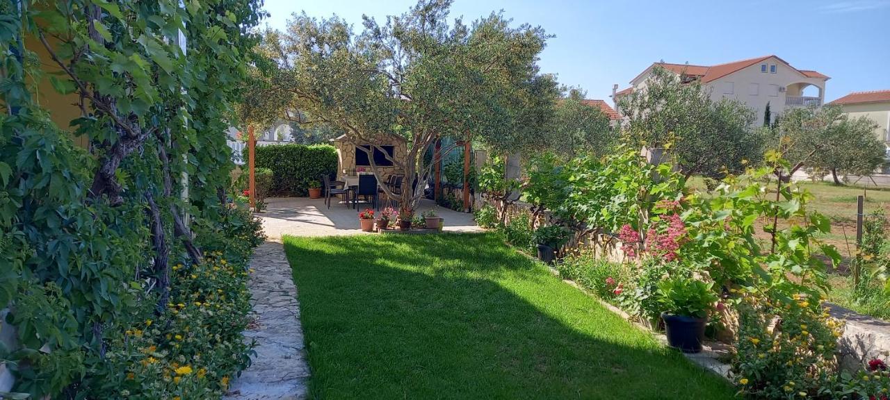 Apartmani Vranjkovic Vodice Exterior photo